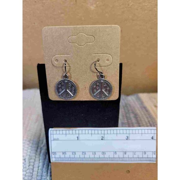 (3 for $15) JoMa Silvertone Peace Earrings- NWT - Picture 2 of 4